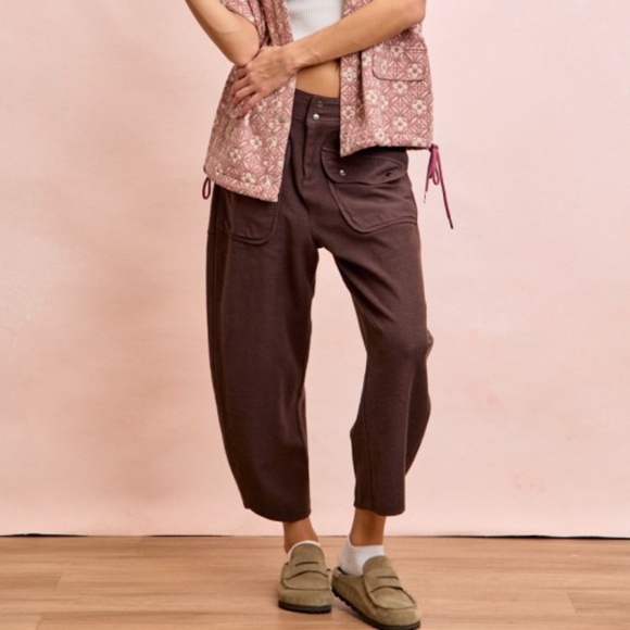Bibi Brown Washed Terry Pockets Cropped Barrel Style Pants - Picture 4 of 6